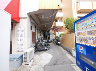 【エントランス】 | 建物の内部です