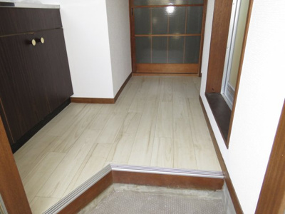 【玄関】 | メゾンドリバティ