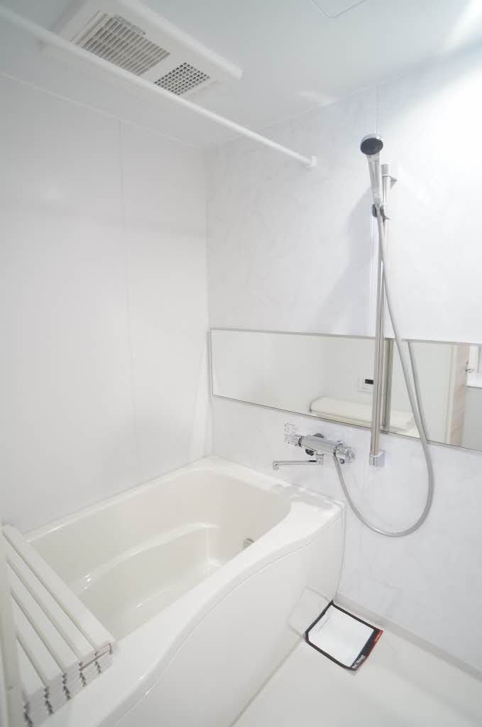 グランド ソレイユ Ｂの浴室