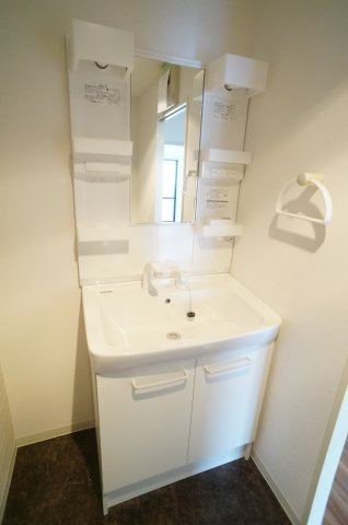 カルムエール乾の洗面所|2018年1月シャンプードレッサーに取替えました