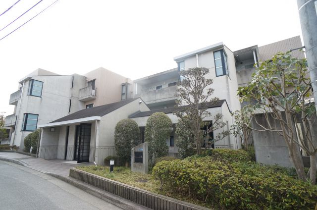 カルムエール乾