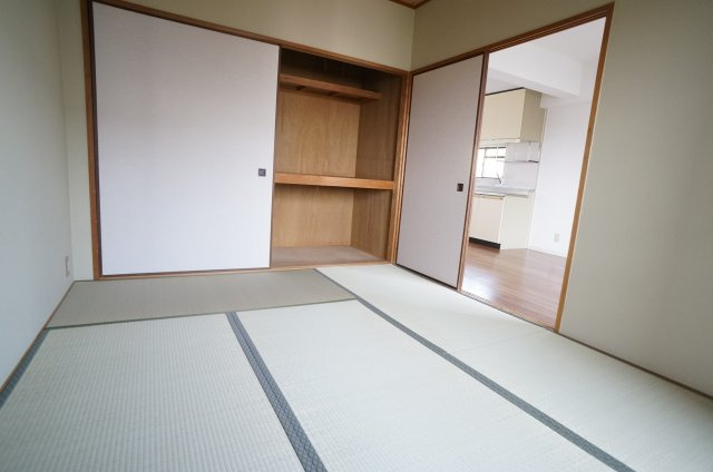 カルムエール乾の和室