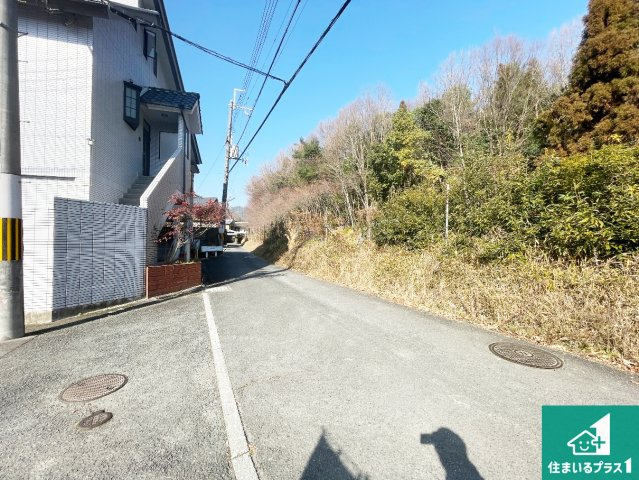 京都市北区大宮釈迦谷　第1期　新築一戸建ての前面道路含む現地写真|周辺は落ち着いた街並みの住宅地！子育てがしやすい住環境です！まだ未完成ですが、現地でしかわからない事もございます。是非一度ご覧ください。