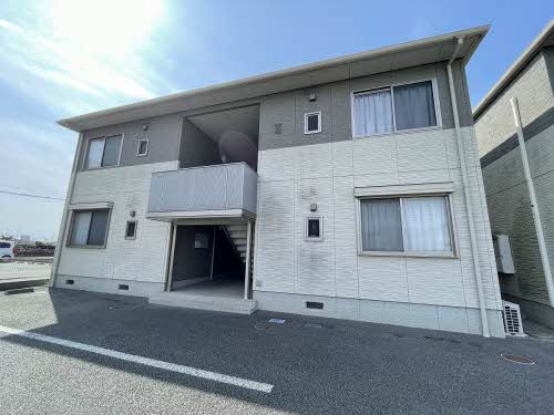 熊本市北区龍田陳内４丁目のアパート