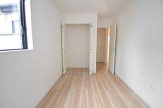 【洋室】 | 下荒田4丁目　新築戸建　1 | 洋室5帖