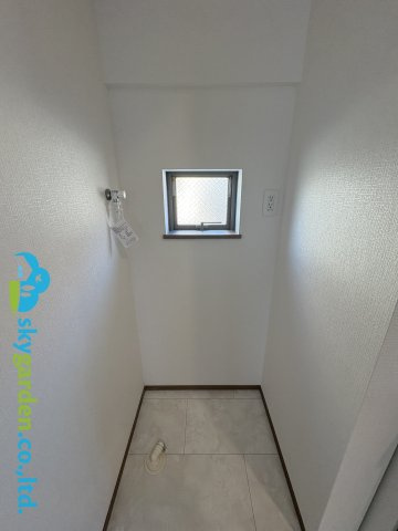 茅ヶ崎市円蔵1丁目　新築戸建　全2棟A号棟のランドリースペース