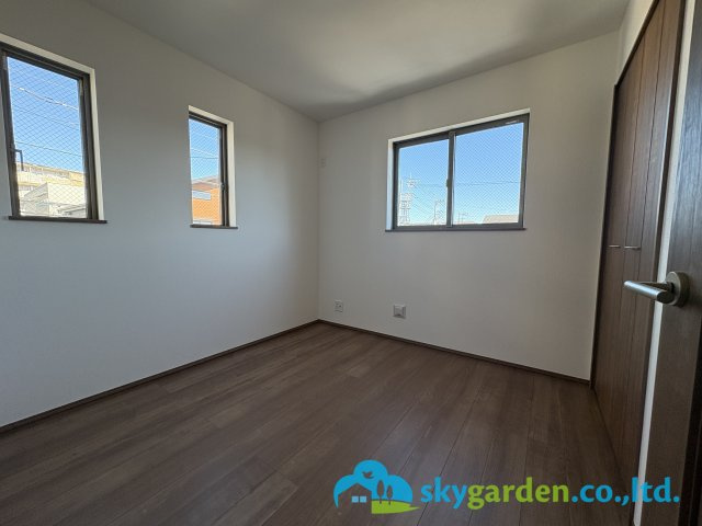 茅ヶ崎市円蔵1丁目　新築戸建　全2棟A号棟の子供部屋|子供部屋としても使い勝手の良いお部屋です