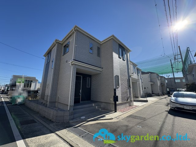 茅ヶ崎市円蔵1丁目　新築戸建　全2棟A号棟の前面道路含む現地写真|前面道路含む現地写真です