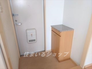 広島市安佐北区可部南１丁目のアパートの玄関