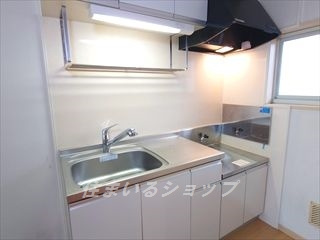 広島市安佐北区可部南１丁目のアパートのキッチン