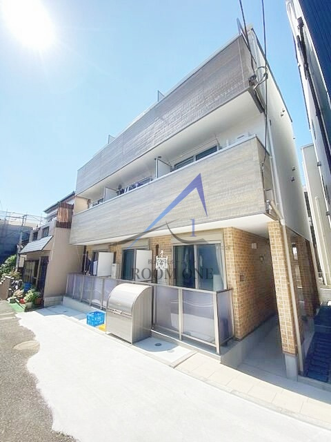 Ｇｌａｎｚ氷川町