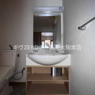 SPAZIO-TOWAの洗面所