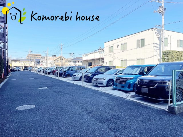 ファミール大宮宮原壱番館の駐車場|26.3.12撮影済み