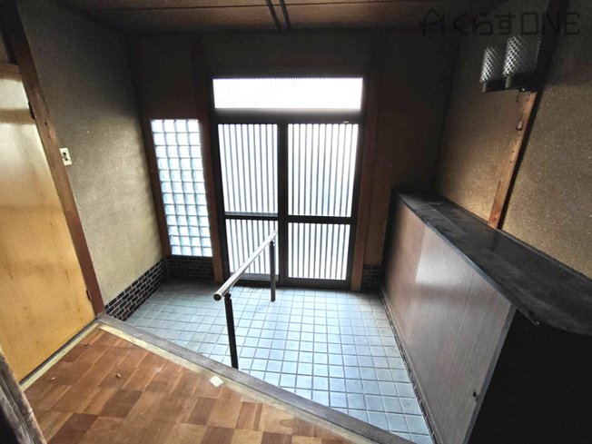 【玄関】 | 姫路市飾磨区妻鹿／中古戸建
