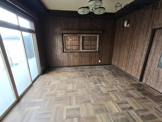 【洋室】 | 姫路市飾磨区妻鹿／中古戸建
