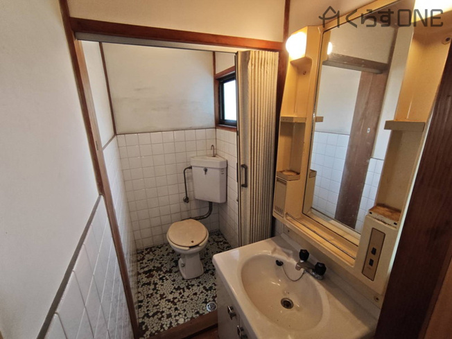【トイレ】 | 姫路市飾磨区妻鹿／中古戸建
