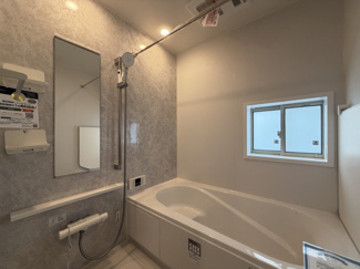 【浴室】 | 那覇市宮城（全4棟）1号棟 | 1号棟　浴室換気乾燥機付き♪