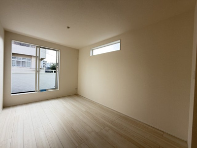 【洋室】 | 那覇市宮城（全4棟）1号棟 | 1号棟　洋室7.12帖＋WIC付き♪