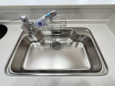 【キッチン】 | 那覇市宮城（全4棟）1号棟 | 1号棟　浄水器付き♪