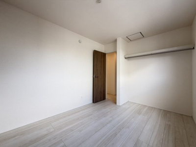 【洋室】 | 那覇市宮城（全4棟）1号棟 | 1号棟　洋室5帖＋CL付き♪