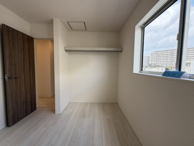 【収納】 | 那覇市宮城（全4棟）1号棟 | 1号棟　洋室5帖＋CL付き♪