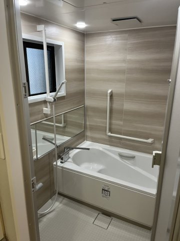 小松１丁目マンションの洗面所