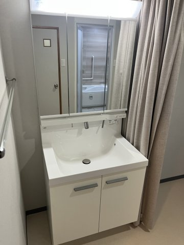 小松１丁目マンションの洗面所