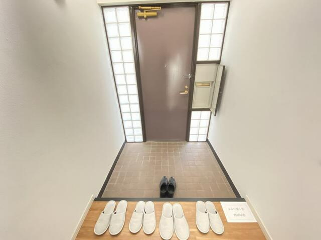 フォーシーズン２Ｃの玄関