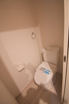 【トイレ】 | 下荒田4丁目　新築戸建　2 | 1Fトイレ