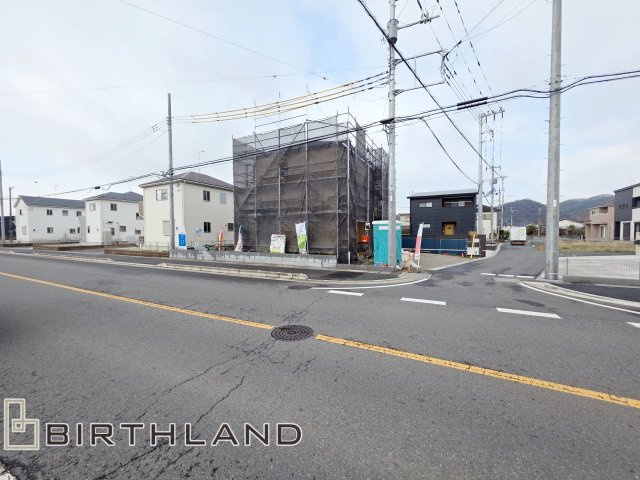 新築戸建・新築建売　足利市大沼田町第2　毛野小学校・毛野中学校の前面道路含む現地写真|車移動にも便利な立地です！