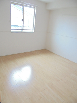 【寝室】 | ノア イースト