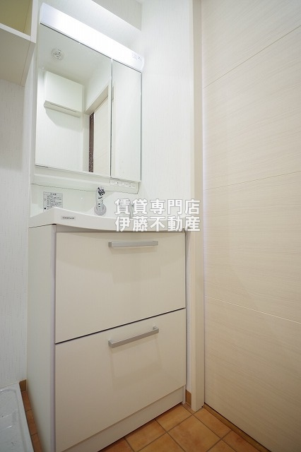 RIVO浅間町の洗面所