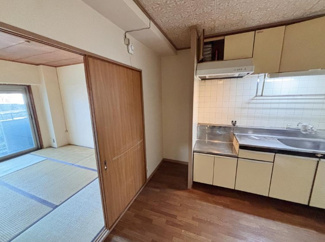 【居間・リビング】 | 西京極ハイツ