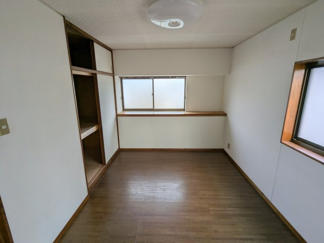 和歌山市神前・中古戸建・54733の洋室