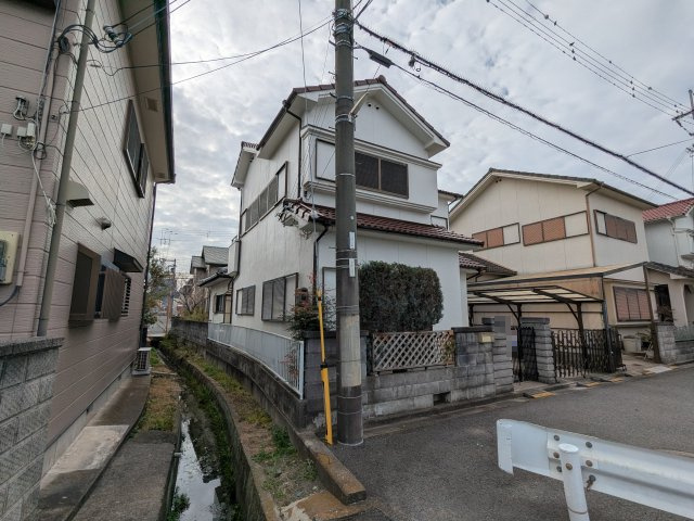 和歌山市神前・中古戸建・54733の前面道路含む現地写真