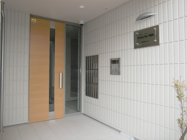 Ｅｉｓｅｎ　Ｆｅｒ　亀有のエントランス|★防犯カメラ付きのオートロックエントランス★