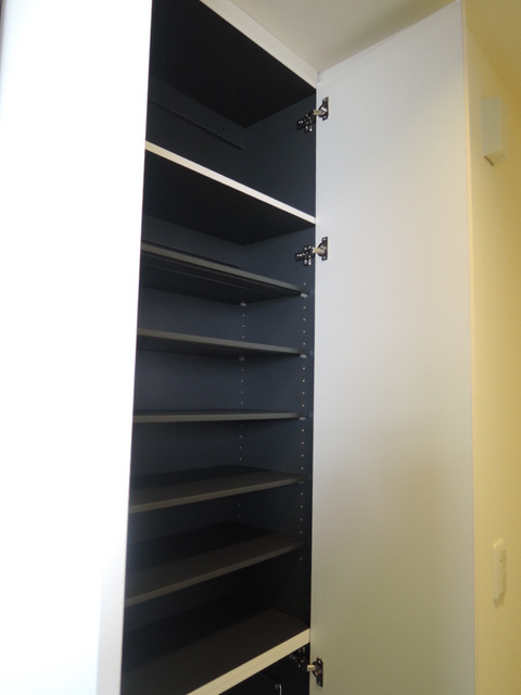 Ｅｉｓｅｎ　Ｆｅｒ　亀有の玄関|★シューズＢＯＸ★