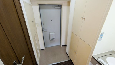 【玄関】 | ヴァンテーヌ西納