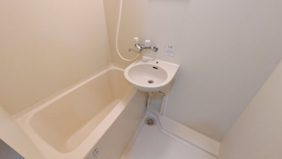 【浴室】 | ヴァンテーヌ西納