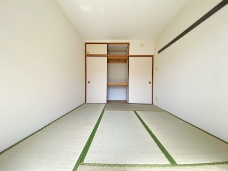 グリーンパークタニグチⅡの和室|和室ならではの温かな和の空間で寛ぎの時間を過ごせます