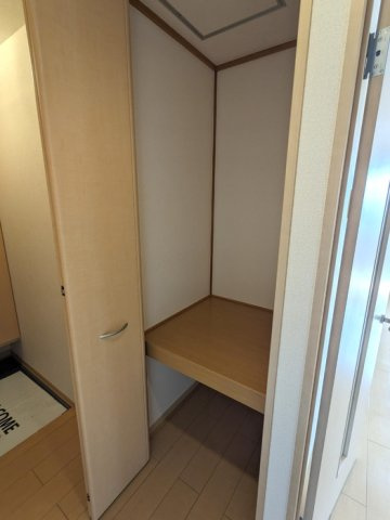 ハイム上野町　ＣＤＥの収納