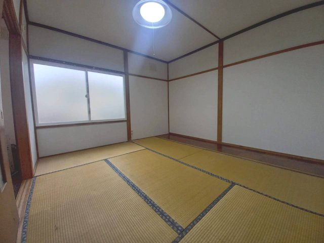貝塚1丁目14番7号借家の和室