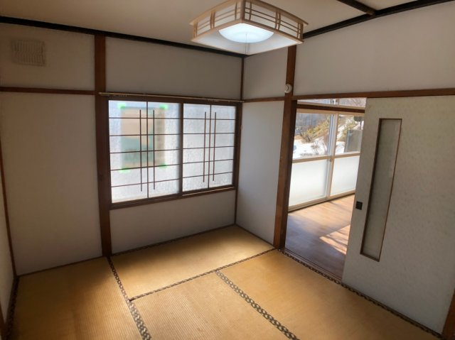 貝塚1丁目14番7号借家の内装