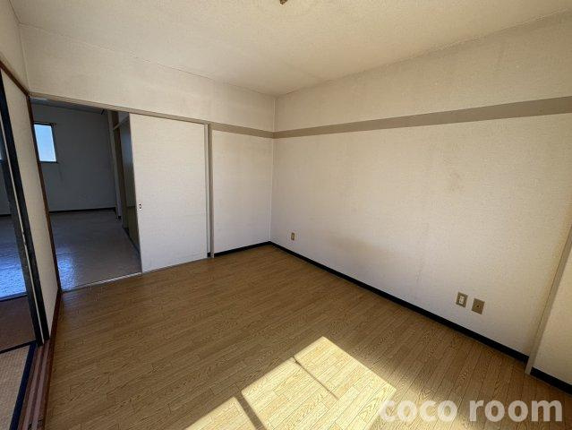 ハイツJUN A棟の居間・リビング