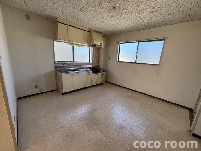 ハイツJUN A棟の居間・リビング