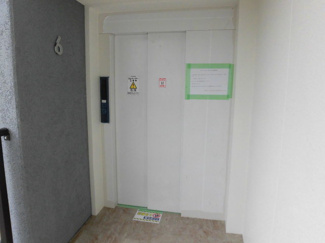 【その他共用部分】 | エレベーター付きなので便利ですね