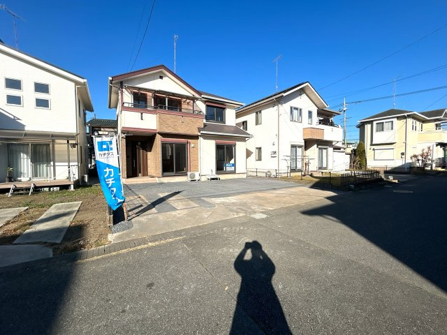 壬生町表町　中古戸建の前面道路含む現地写真