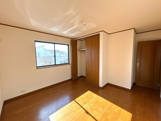 壬生町表町　中古戸建の洋室