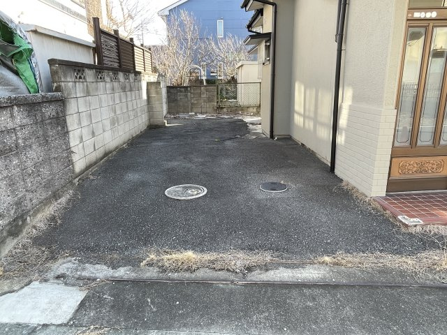 高崎市新町　中古980の駐車場