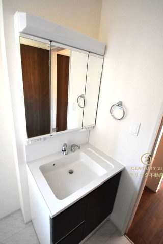 リーブルガーデン  水戸元吉田町　10期　2の独立洗面台|洗面台は洗練されたシンプルなデザインでお手入れも楽です。